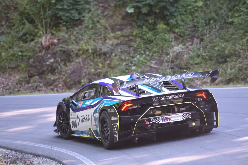 Huracán STO EVO2 Saison 2026 – Holger Hovemann beim Bergrennen, Foto 15 von 63